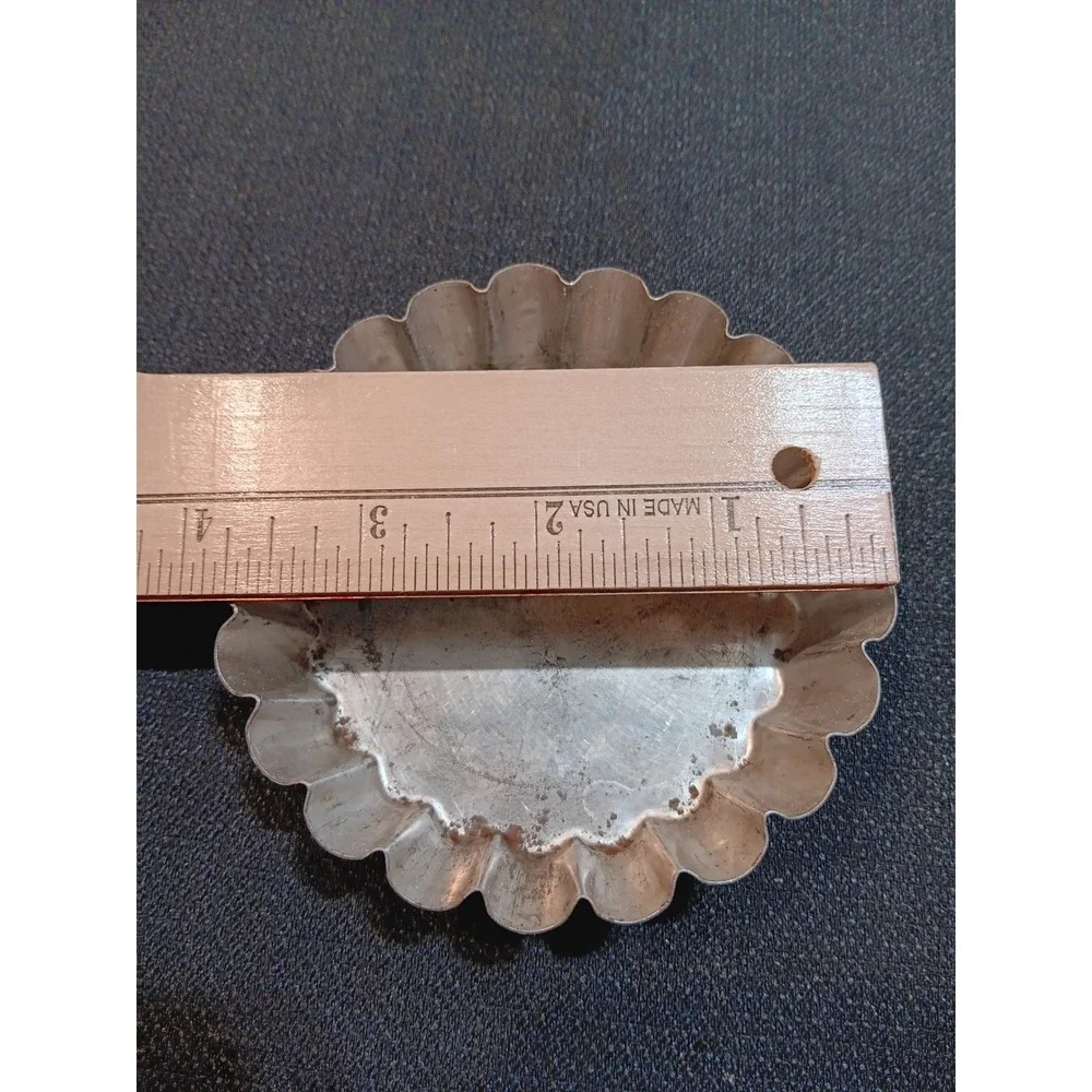 Le Cordon Bleu France Vintage Fluted‎ Tartlet Molds Set of 6 Silver Baking Pans